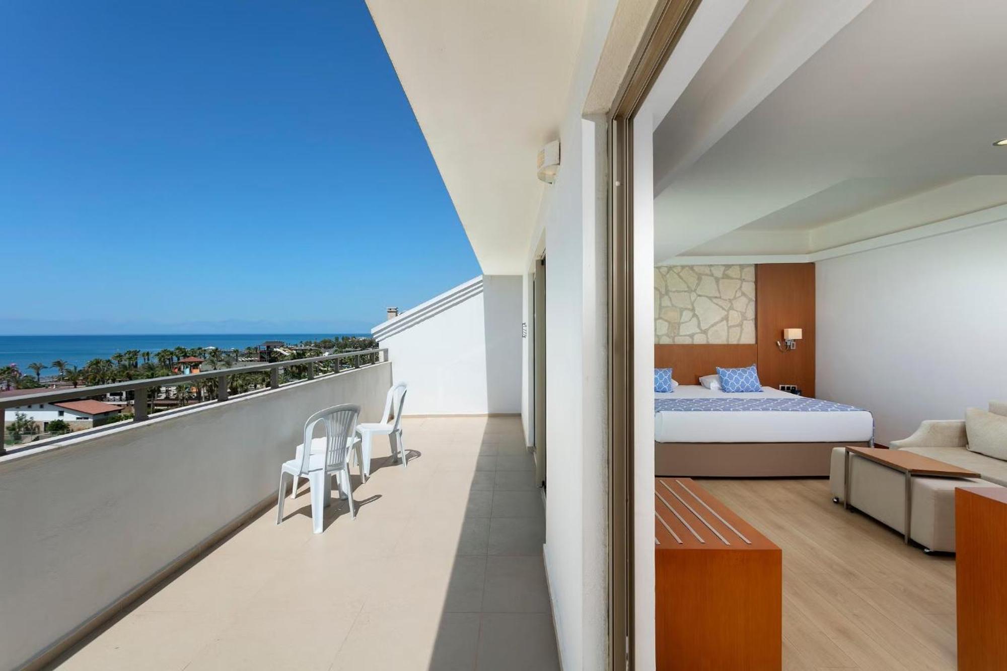 Hotel Armas Life Belek Habitación foto